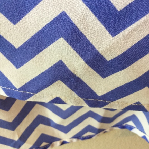 Everly Blue & White Chevron Blouse - Picture 7 of 7